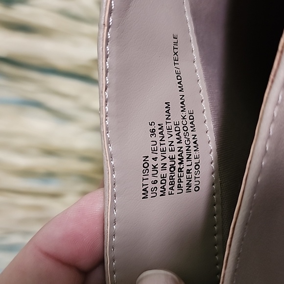 Mattison size 6 excellent condition only tried on and walked around the house. - Picture 5 of 5